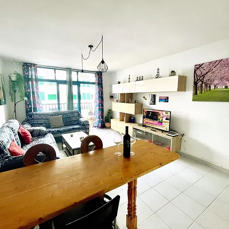 Casita Mara! 2' Line To The Sea, Shops And Bar's Apartment *