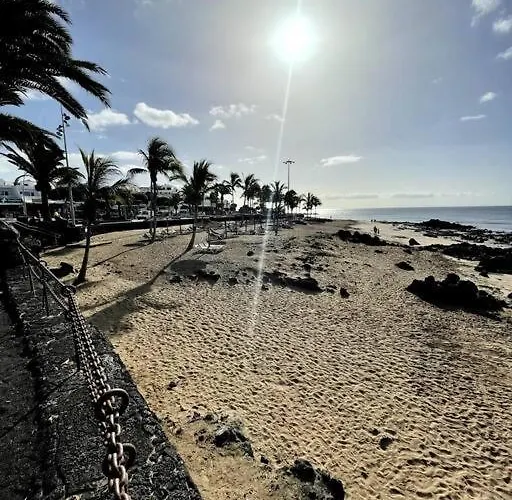 Апартаменти Casita Mara! 2' Line To The Sea, Shops And Bar's *