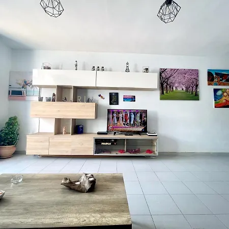 Casita Mara! 2' Line To The Sea, Shops And Bar's Apartment Puerto del Carmen (Lanzarote)