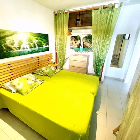 Casita Maral 2-min Walk To Beach, Private Balcony & Garden Terrace In