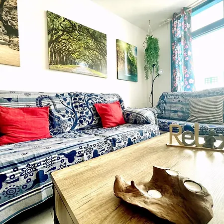 Casita Maral 2-min Walk To Beach, Private Balcony & Garden Terrace In Apartment Puerto del Carmen (Lanzarote)