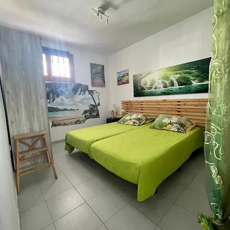 Casita Maral 2-min Walk To Beach, Private Balcony&garden Terrace In * Puerto del Carmen (Lanzarote)