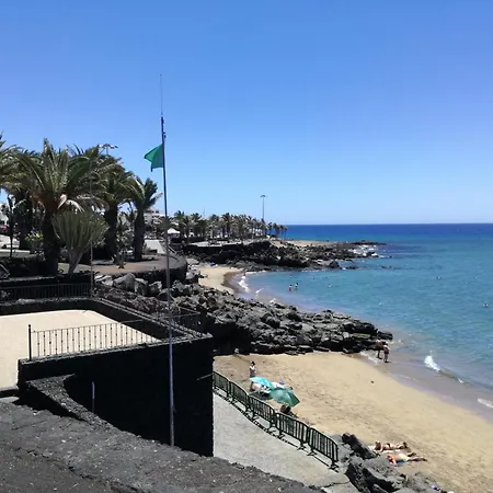 Casita Maral 2-min Walk To Beach, Private Balcony & Garden Terrace In Appartement